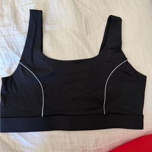 Fabletics sports bra